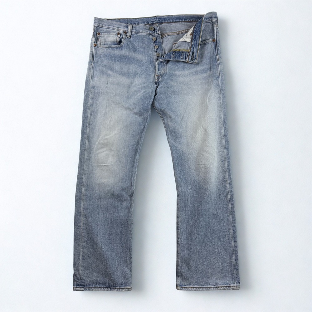 Levis 501 Original‎ Fit Jeans Mens 34x29 Light Wash Blue Denim Button Fly Pants